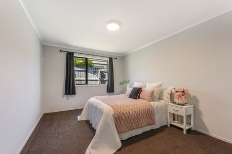 Photo of property in 10 Les Wakefield Road, Mapua, 7005