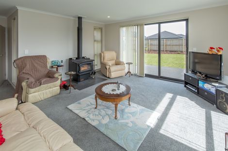 Photo of property in 11 Lemonwood Drive, Rolleston, 7615