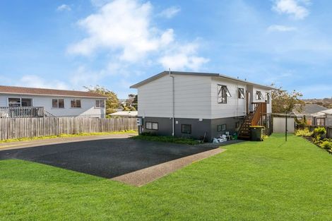Photo of property in 51 Hindmarsh Street, Henderson, Auckland, 0612