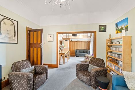 Photo of property in 53 Beckford Road, Saint Martins, Christchurch, 8022