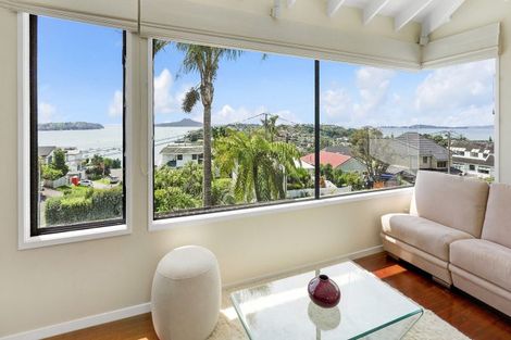 Photo of property in 10 Takutai Avenue, Bucklands Beach, Auckland, 2012