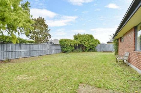 Photo of property in 35 Mounter Avenue, Northwood, Christchurch, 8051