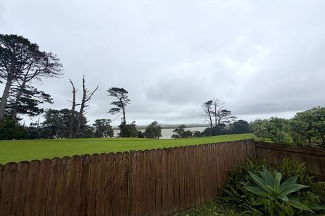 Photo of property in 29 Samara Place, Clendon Park, Auckland, 2103