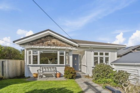 Photo of property in 53 Hector Street, Seatoun, Wellington, 6022