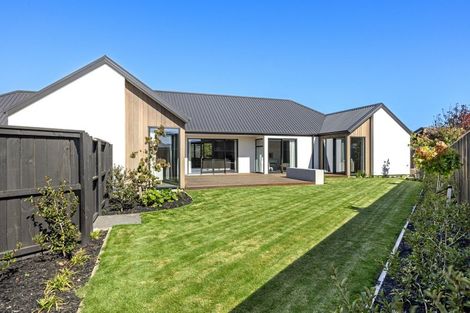 Photo of property in 7 Maurice James Way, Prebbleton, 7604