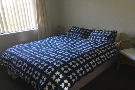 Photo of property in 52 Arawhata Road, Paraparaumu, 5032