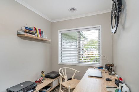 Photo of property in 10 Austin Drive, Whitianga, 3510