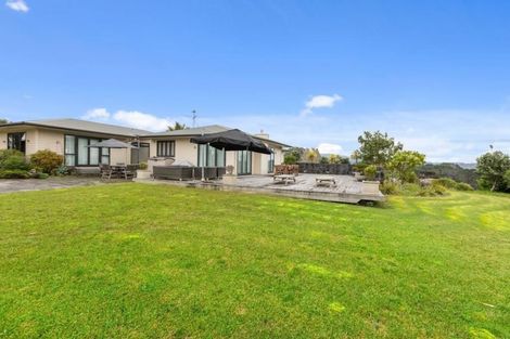 Photo of property in 35 Holdens Road, Henderson, Auckland, 0612