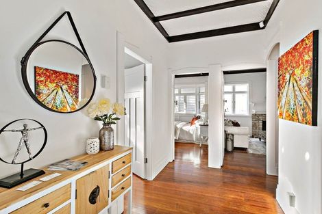 Photo of property in 118a Hutchinson Avenue, New Lynn, Auckland, 0600