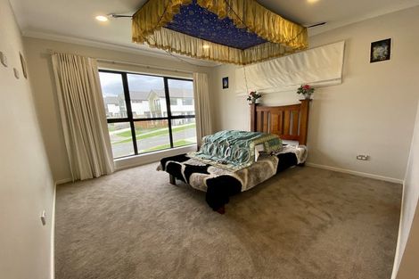 Photo of property in 32 Goodfellow Lane, Flat Bush, Auckland, 2019