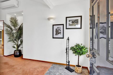 Photo of property in 25 Rimu Street, Inglewood, 4330