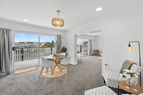 Photo of property in 6a&b Simcox Street, Otaki Beach, Otaki, 5512