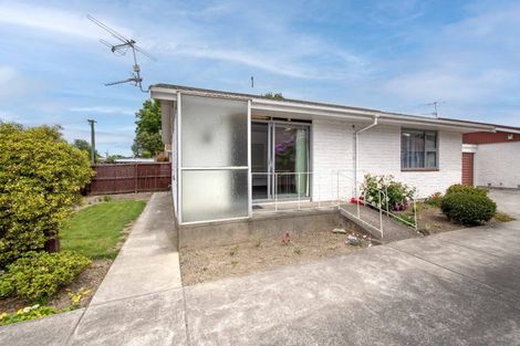 Photo of property in 363 Withells Road, Avonhead, Christchurch, 8042
