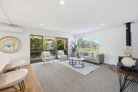 Photo of property in 34b Majesty Place, Half Moon Bay, Auckland, 2012