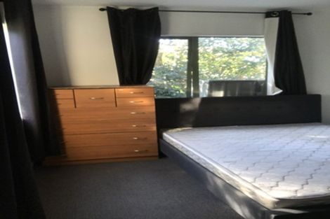 Photo of property in 42 Friedlanders Road, Manurewa, Auckland, 2102