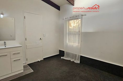 Photo of property in 209 Te Moana Road, Waikanae, 5036