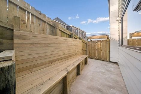 Photo of property in 44e Phillip Street, Johnsonville, Wellington, 6037