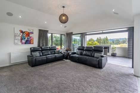 Photo of property in 64 Severn Street, Island Bay, Wellington, 6023