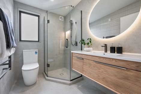 Photo of property in 23a Caribbean Drive, Unsworth Heights, Auckland, 0632