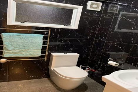 Photo of property in 45 Mayfair Crescent, Mairangi Bay, Auckland, 0630