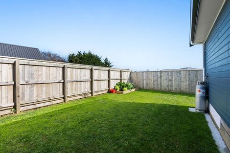 Photo of property in 27 County Drive, Hawera, 4610