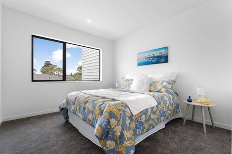 Photo of property in 89a Oreil Avenue, West Harbour, Auckland, 0618