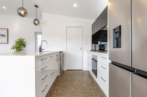 Photo of property in 8 Marshall Close, Motuoapa, Turangi, 3382