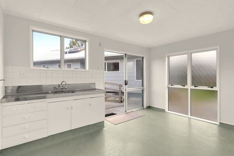 Photo of property in 1 Augustus Earle Place, Pukehangi, Rotorua, 3015