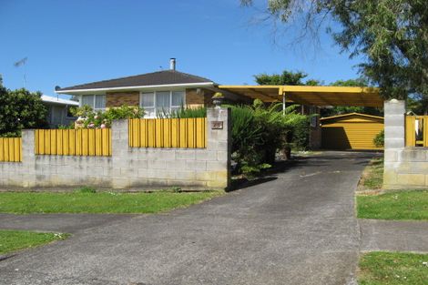 Photo of property in 9 Claresholm Place, Mangere Bridge, Auckland, 2022