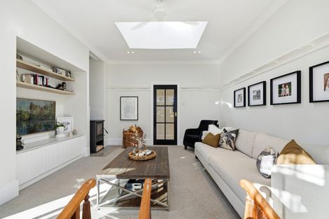 Photo of property in 4 Wherstead Road, Cashmere, Christchurch, 8022