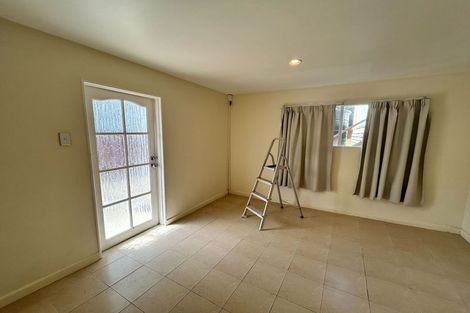 Photo of property in 203 Don Buck Road, Massey, Auckland, 0614