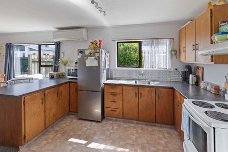 Photo of property in 1 Newall Place, Solway, Masterton, 5810
