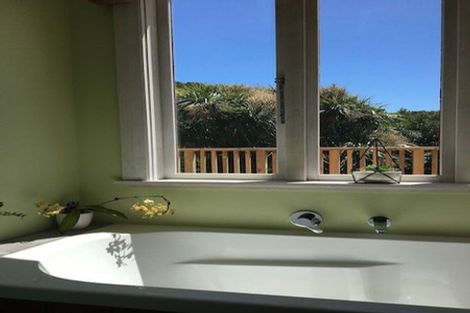 Photo of property in 50 High Street, Island Bay, Wellington, 6023