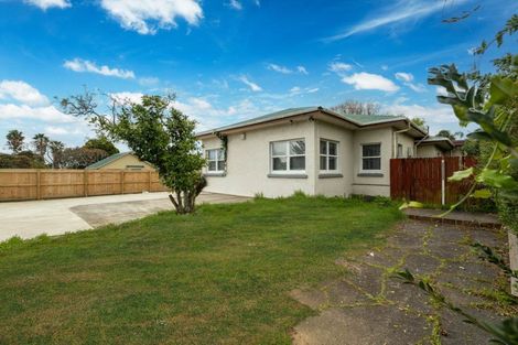Photo of property in 332 Massey Road, Mangere East, Auckland, 2024