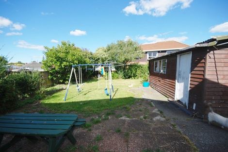 Photo of property in 309 Pakuranga Road, Pakuranga Heights, Auckland, 2010