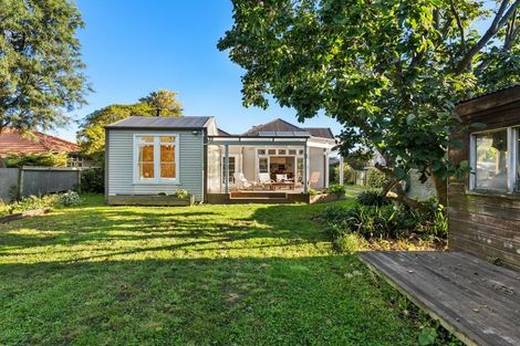 Photo of property in 83 Opawa Road, Opawa, Christchurch, 8023