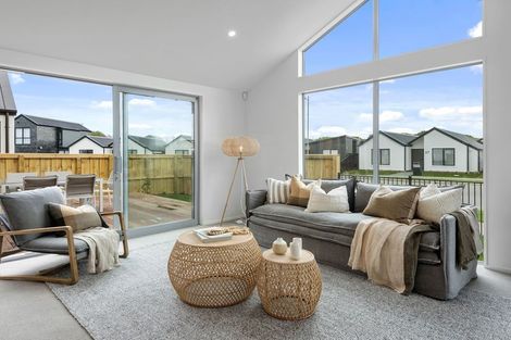 Photo of property in 3/1 Hebe Lane, Northwood, 8051