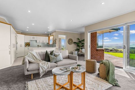 Photo of property in 17 Wairimu Way, Waipu, 0582