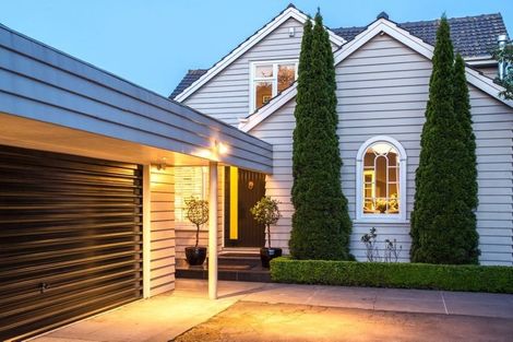 Photo of property in 40 Garden Road, Merivale, Christchurch, 8014