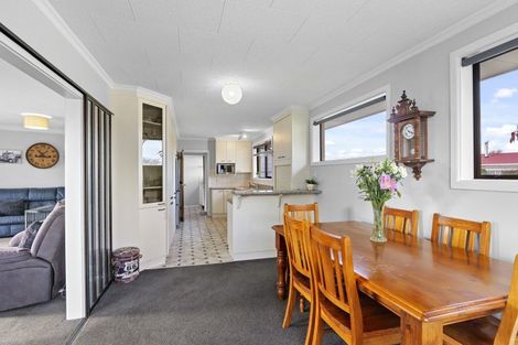 Photo of property in 47 Skerten Avenue, Hornby, Christchurch, 8042