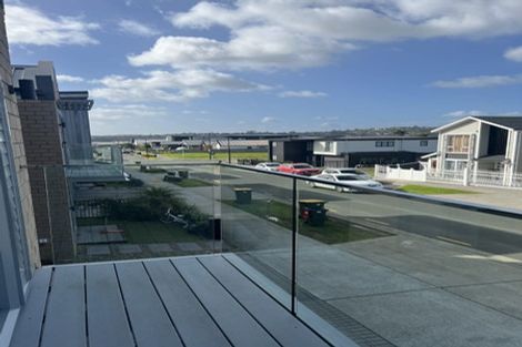 Photo of property in 9 Gunn Way, Hobsonville, Auckland, 0616