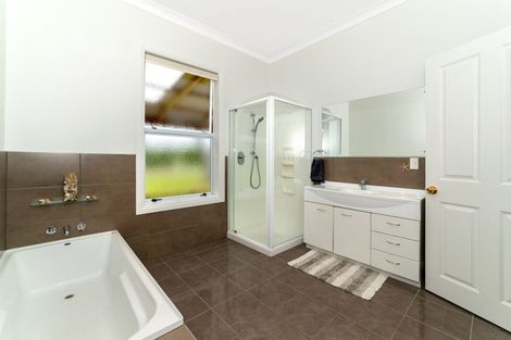 Photo of property in 144 Ngakoroa Road, Ormond, Gisborne, 4071