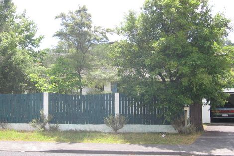 Photo of property in 2/26 Spinella Drive, Bayview, Auckland, 0629