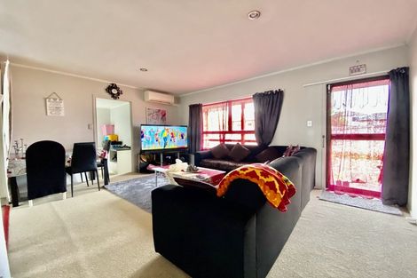 Photo of property in 2/65 Fitzroy Street, Papatoetoe, Auckland, 2104