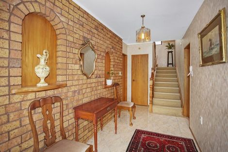 Photo of property in 6 Kowhai Place, Pukekohe, 2120