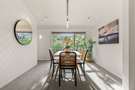 Photo of property in 7 Woodford Way, Crofton Downs, Wellington, 6035