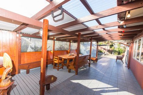 Photo of property in 114 Napier Road, Havelock North, 4130