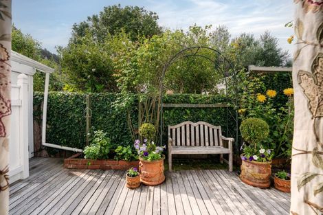 Photo of property in 6 Calgarry Avenue, Thorndon, Wellington, 6011