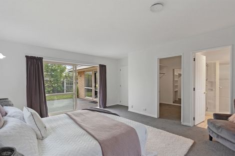 Photo of property in 19 Rempstone Drive, Halswell, Christchurch, 8025