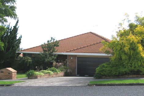 Photo of property in 49 Loloma Drive, Half Moon Bay, Auckland, 2012